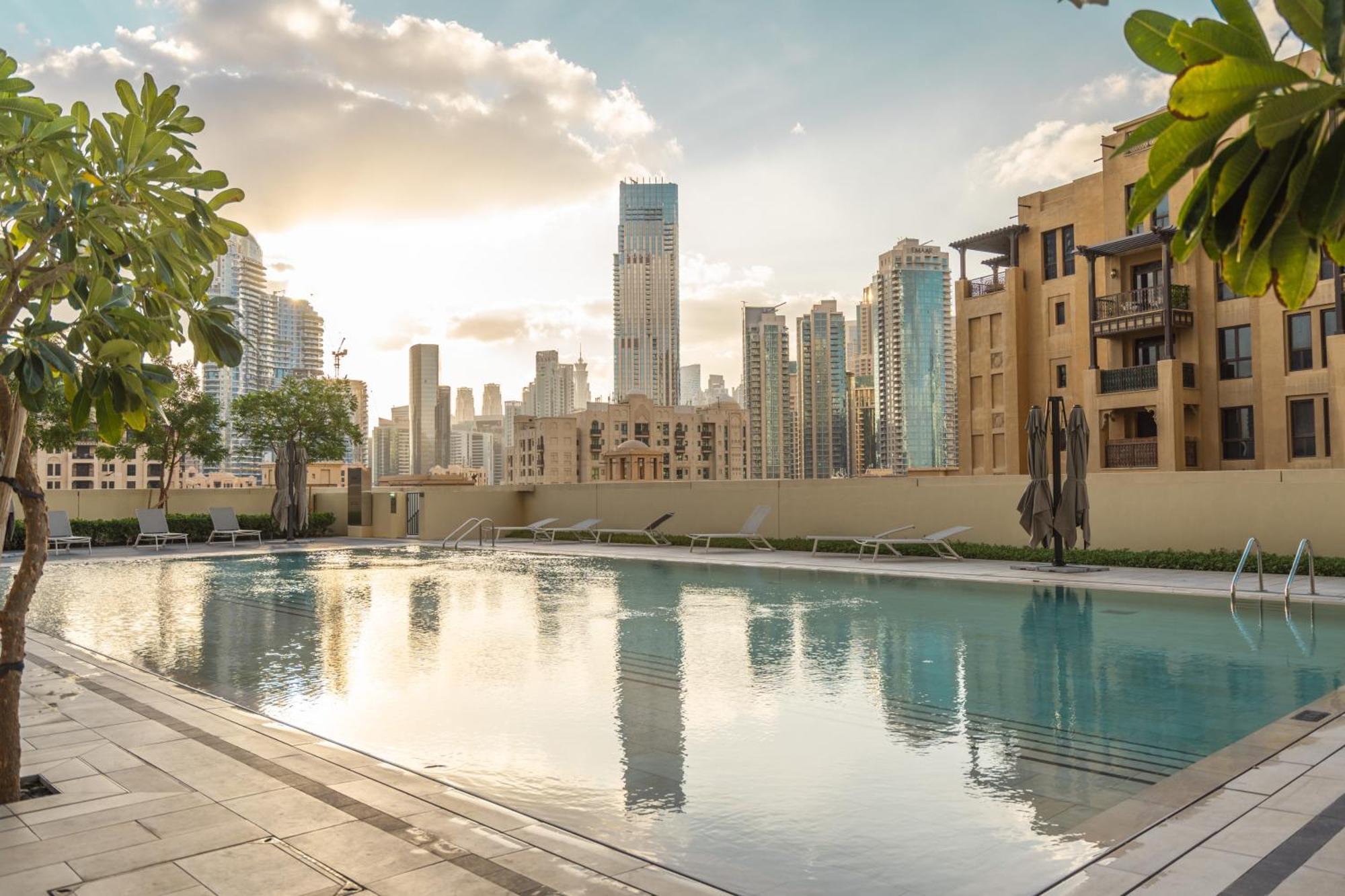 Prime Retreats @ Burj Royale By Emaar Apartment ดูไบ ภายนอก รูปภาพ