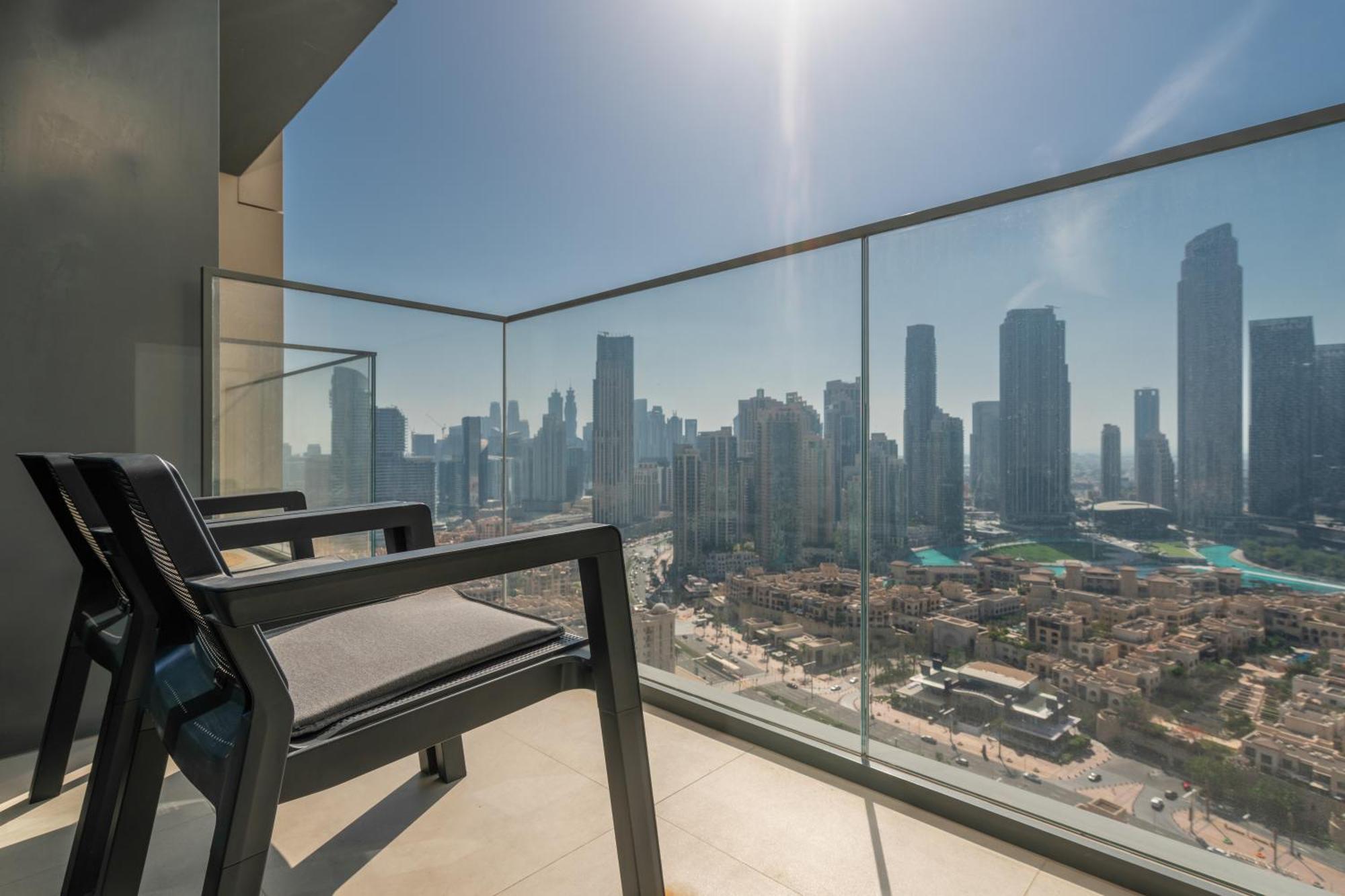 Prime Retreats @ Burj Royale By Emaar Apartment ดูไบ ภายนอก รูปภาพ