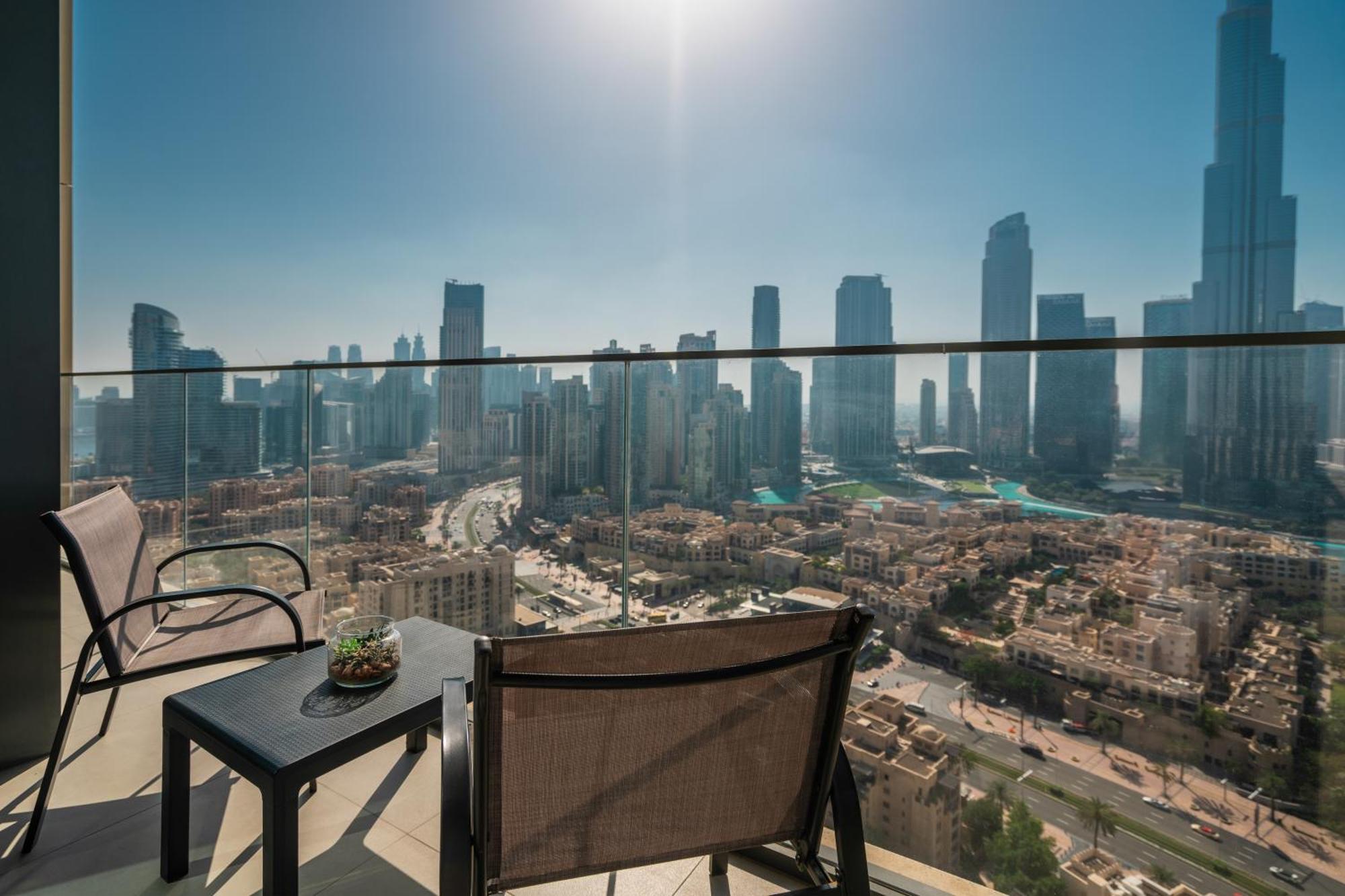 Prime Retreats @ Burj Royale By Emaar Apartment ดูไบ ภายนอก รูปภาพ