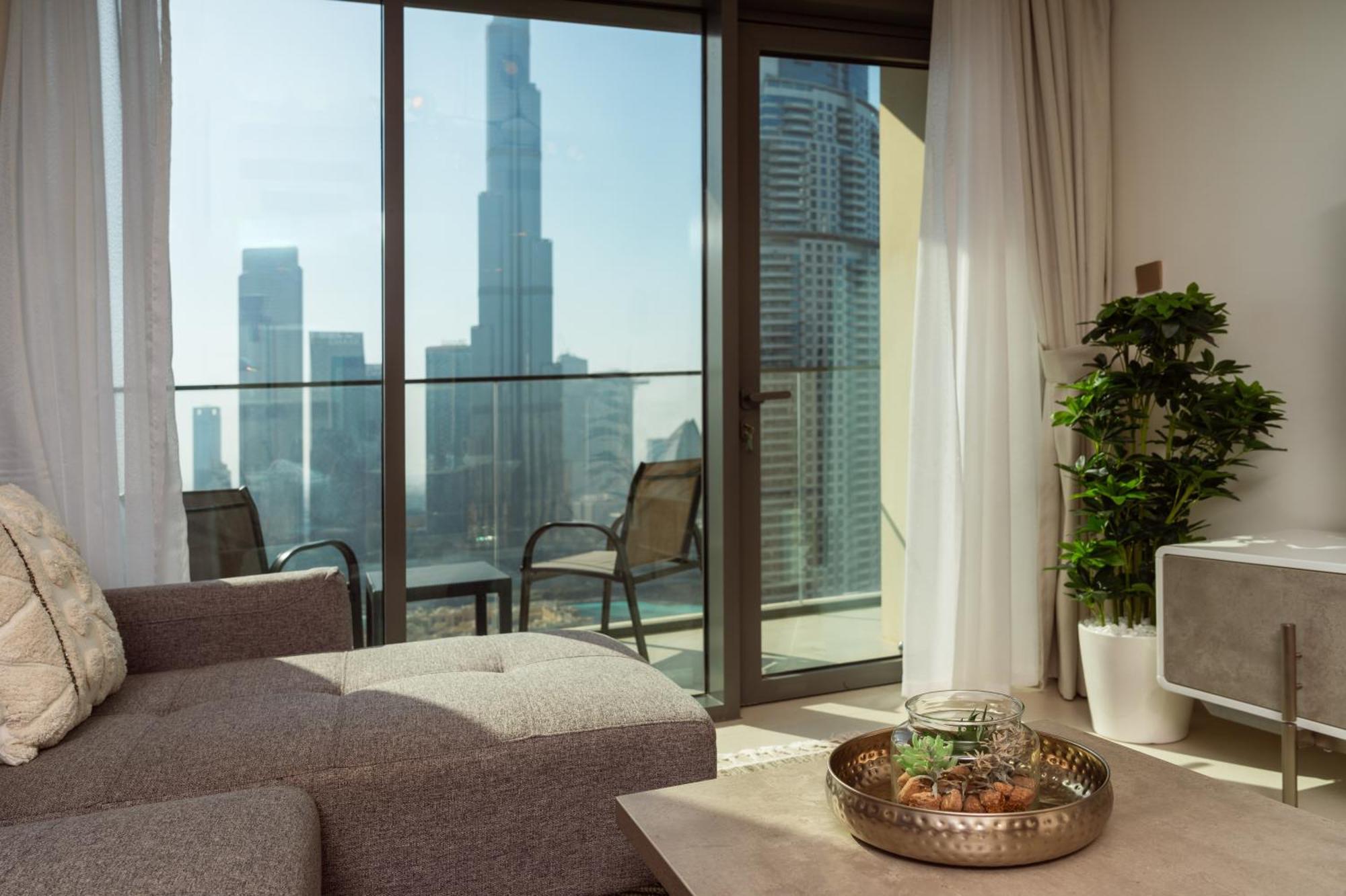 Prime Retreats @ Burj Royale By Emaar Apartment ดูไบ ภายนอก รูปภาพ